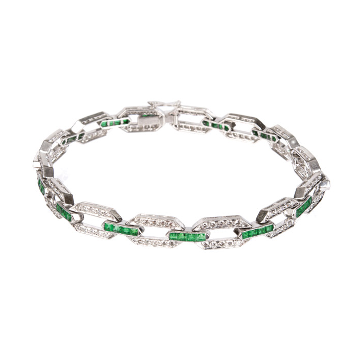 spotlight-on-emeralds_4