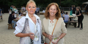 Image of Barbara Morris, Linda Meyers