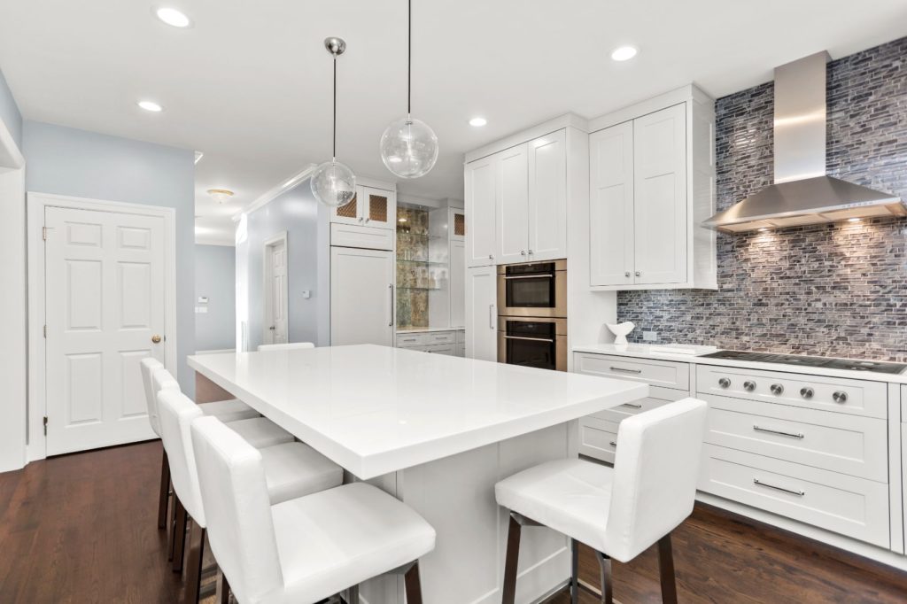 White kitchen